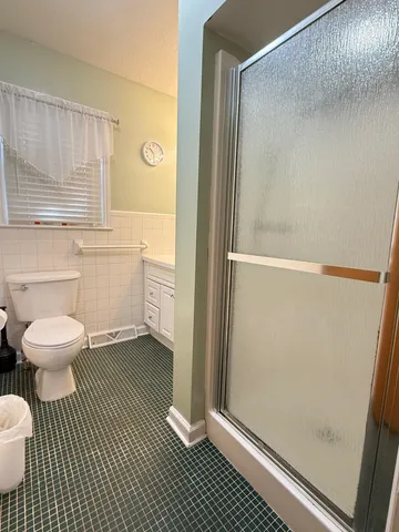 $279,900 | 238 Lakeview Drive, Blacksburg, SC 29702