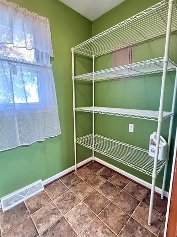 $279,900 | 238 Lakeview Drive, Blacksburg, SC 29702