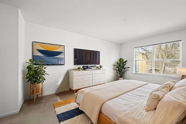 $250,000 | 1246 Chesterton Drive, Unit 2, Volo, IL 60020