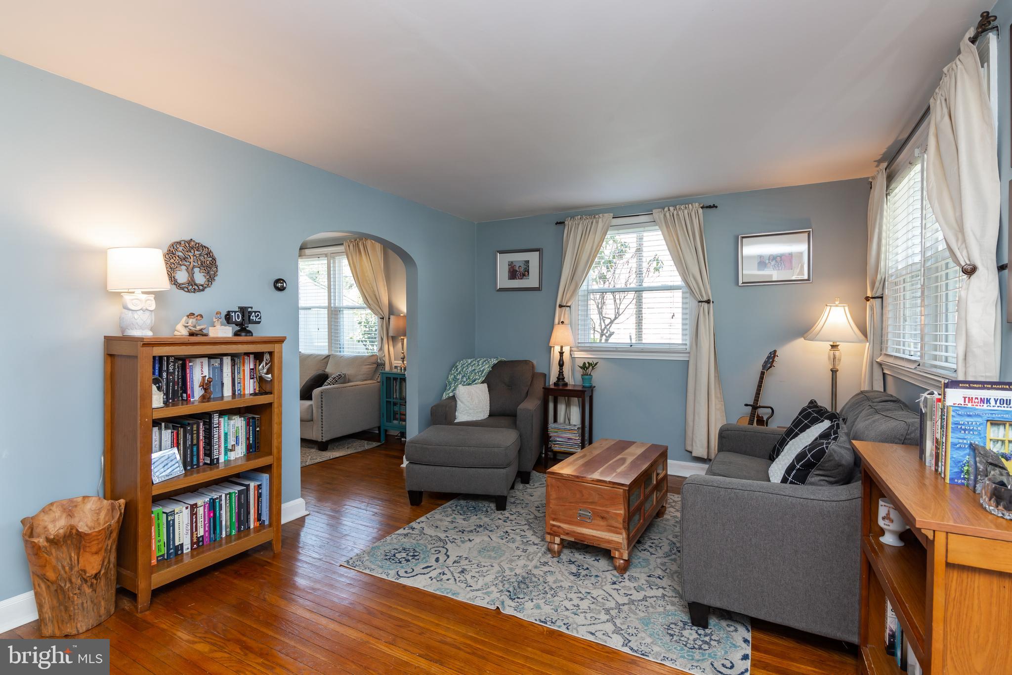 148 Signal Road Drexel Hill, PA 19026 - Photo 14 of 37 a living room with furniture and a book shelf