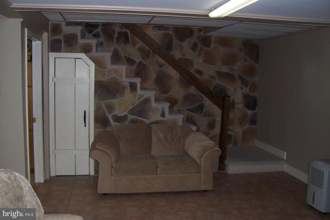 780 Schwanger Road Elizabethtown, PA 17022 - Photo 11 of 12