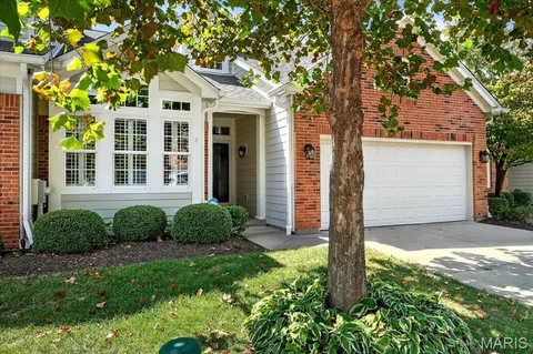 $480,000 | 153 Vonbehren Drive, Chesterfield, MO 63005