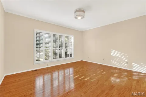 $480,000 | 153 Vonbehren Drive, Chesterfield, MO 63005