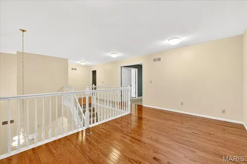 $480,000 | 153 Vonbehren Drive, Chesterfield, MO 63005