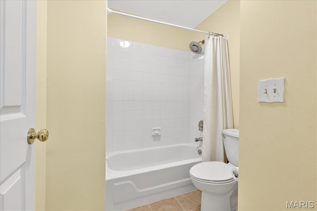 153 Vonbehren Drive Chesterfield, MO 63005 - Photo 37 of 57