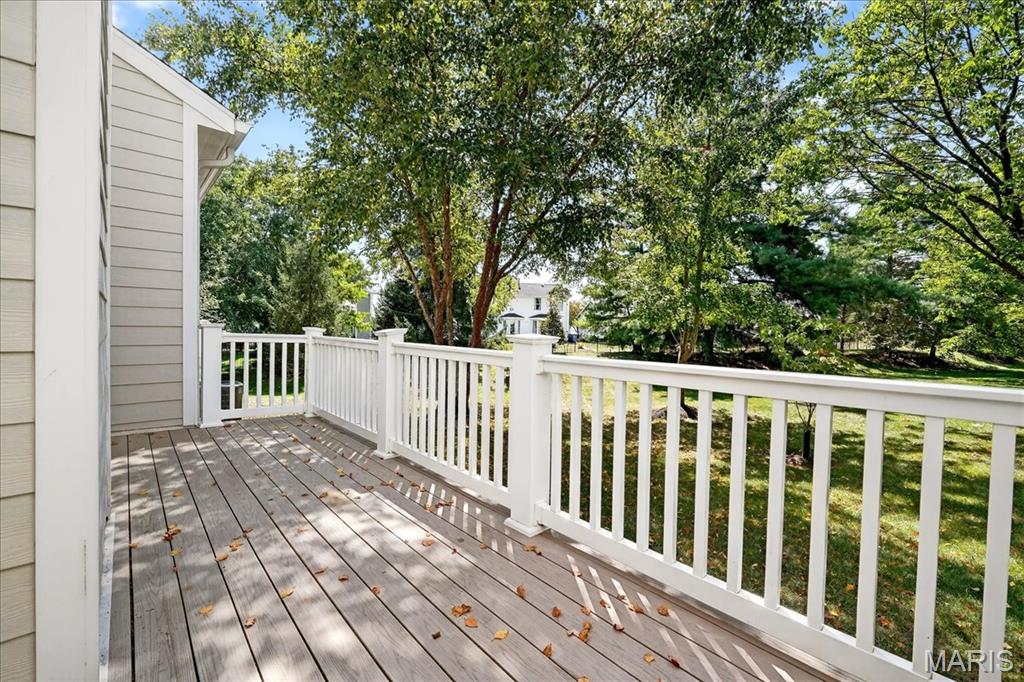 153 Vonbehren Drive Chesterfield, MO 63005 - Photo 42 of 57