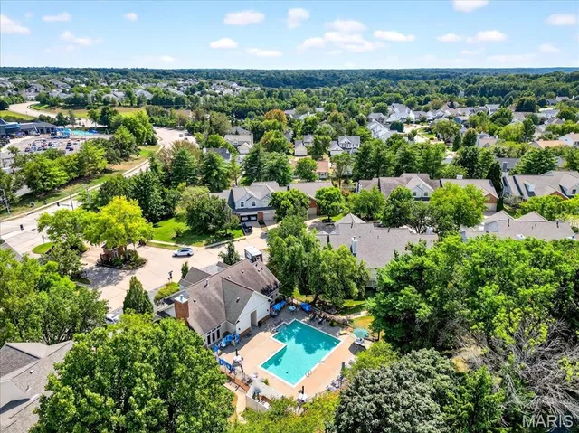 $480,000 | 153 Vonbehren Drive, Chesterfield, MO 63005