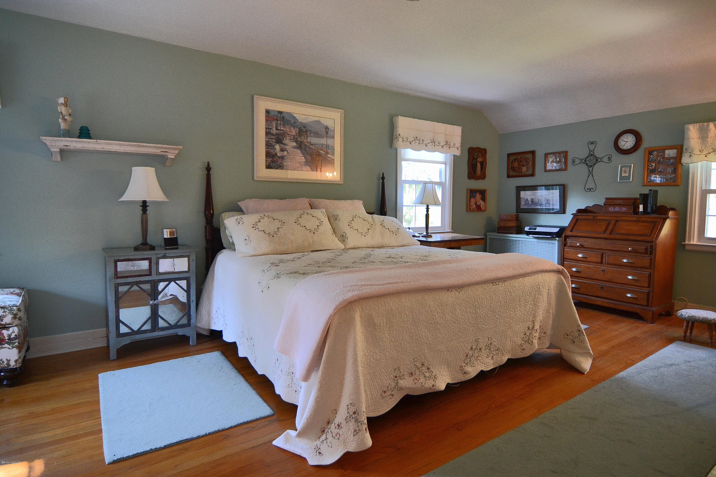 36 Valentine Road Pittsfield, MA 01201 - Photo 18 of 30 Master bedroom
