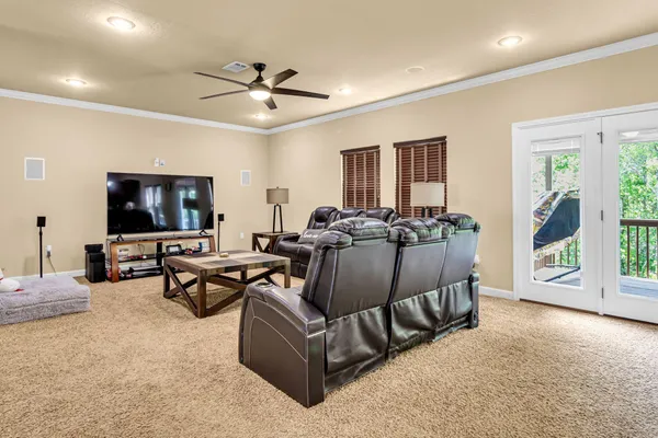 $2,695 | 4558 Hermosa Road, Crestview, FL 32539