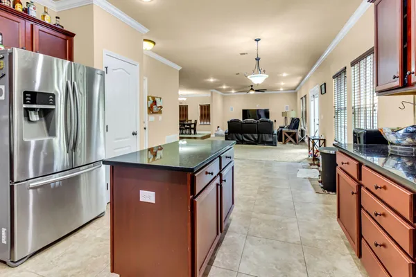 $2,695 | 4558 Hermosa Road, Crestview, FL 32539