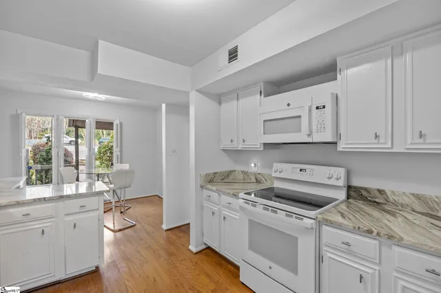 $259,900 | 108 Inglewood Way, Greenville, SC 29615