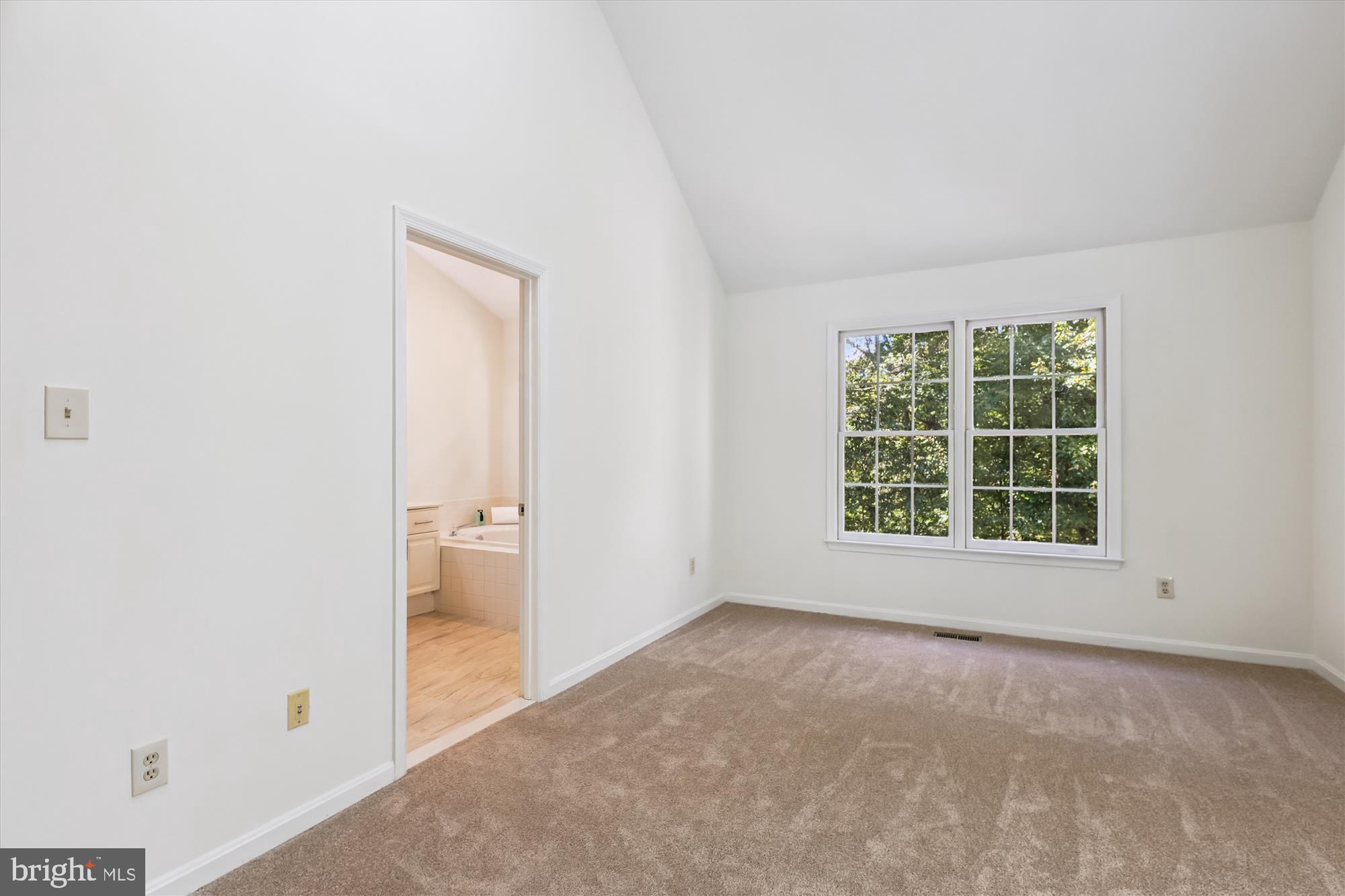 8840 Eagle Rock Lane Springfield, VA 22153 - Photo 22 of 52 an empty room with windows and closet