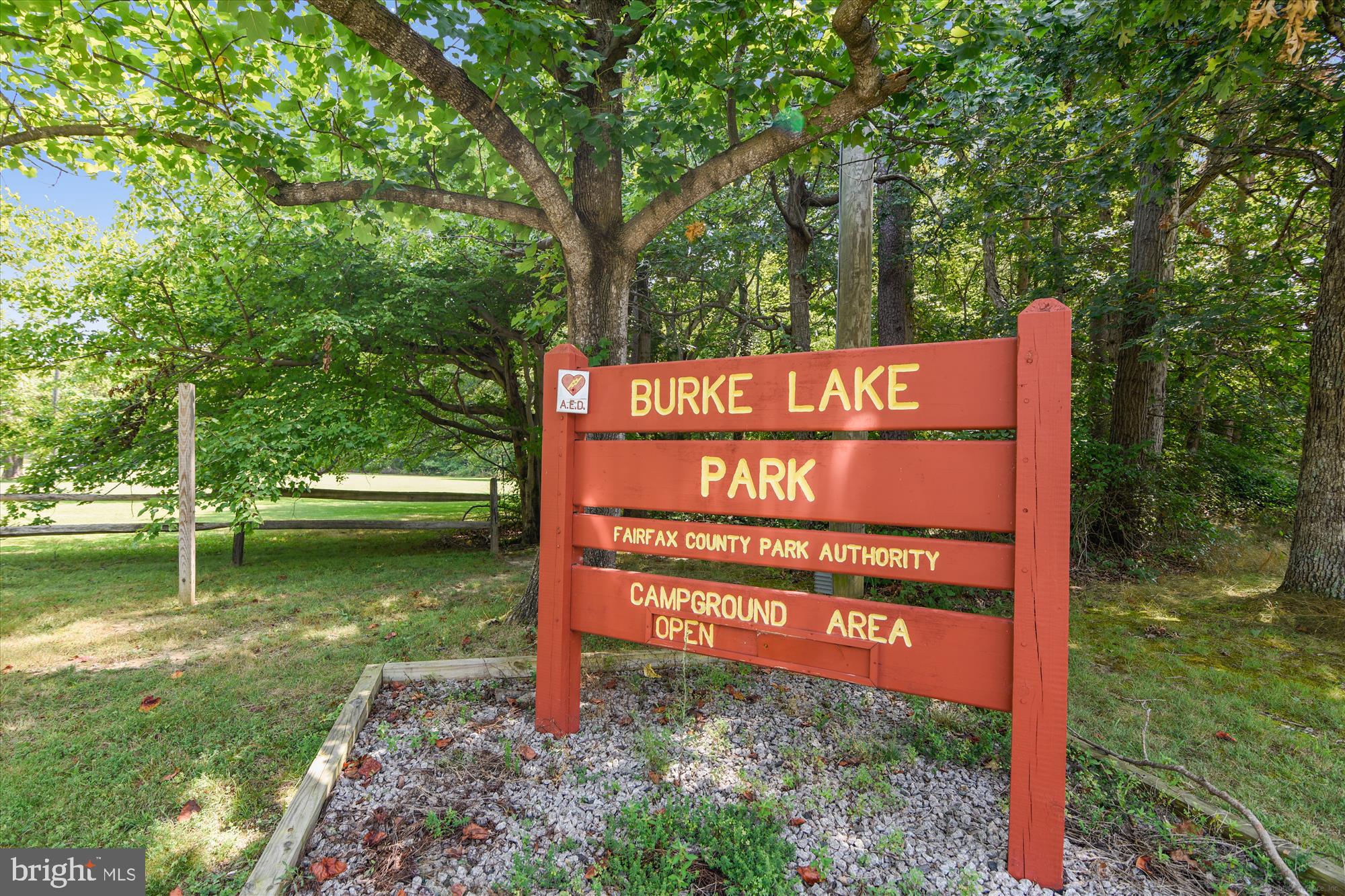 8840 Eagle Rock Lane Springfield, VA 22153 - Photo 47 of 52 a view of a sign board