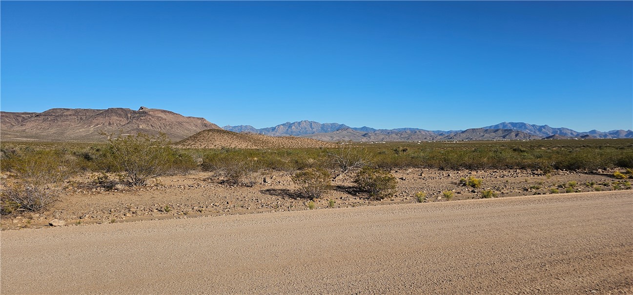 Lot 152 South Bacobi Road Golden Valley, AZ 86413 - Photo 8 of 11 Mountain view