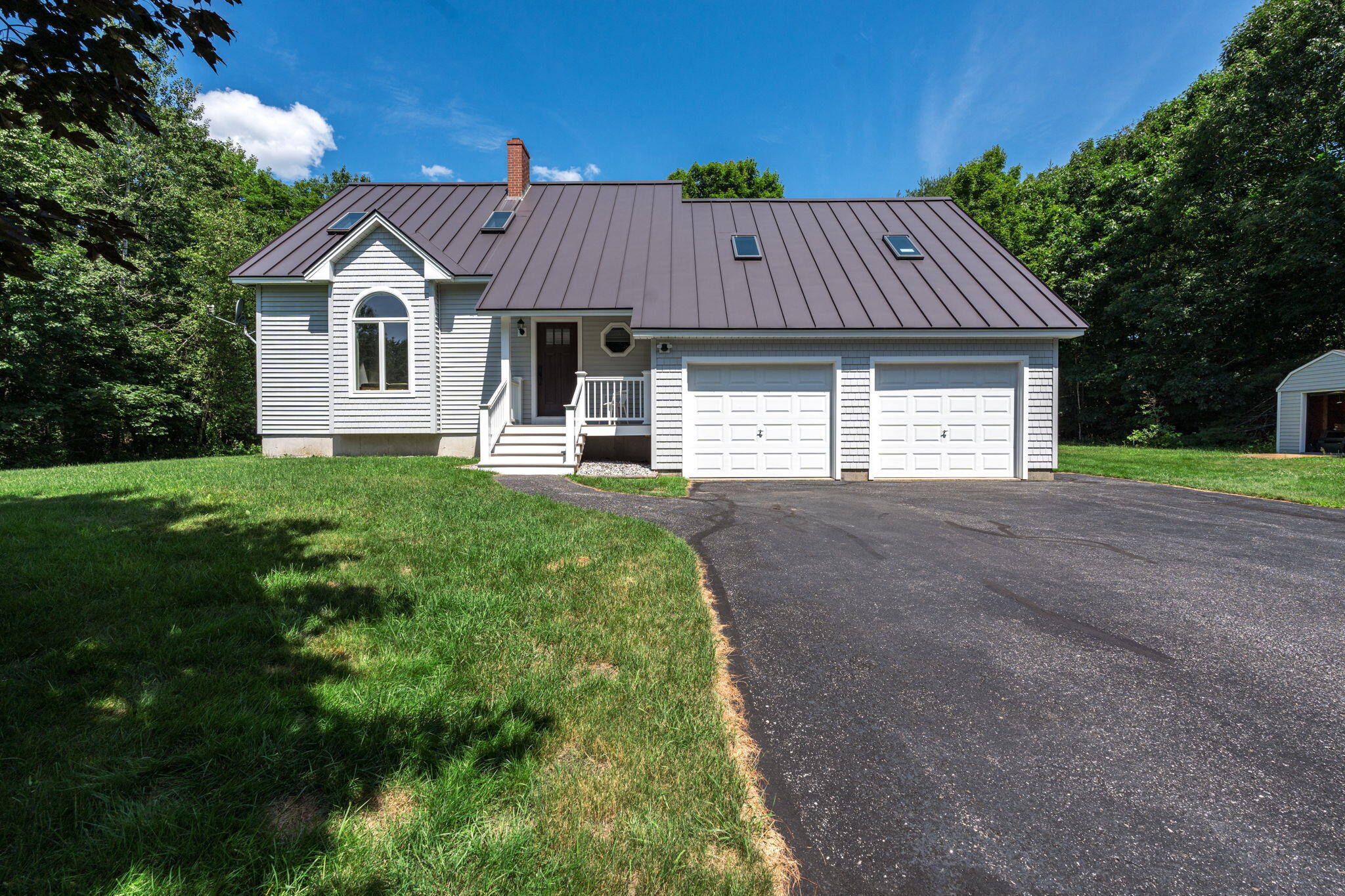 30 Gesner Road Buckfield, ME 04220 - Photo 5 of 48 Front