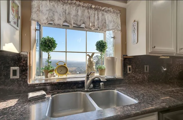 $1,385,000 | 3465 Crestview Drive, Valley Springs, CA 95252