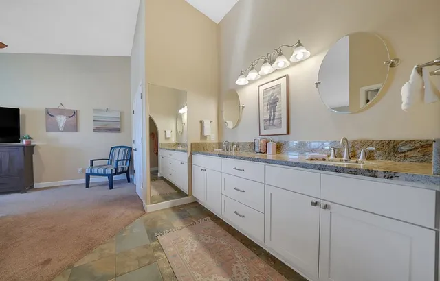 $1,385,000 | 3465 Crestview Drive, Valley Springs, CA 95252