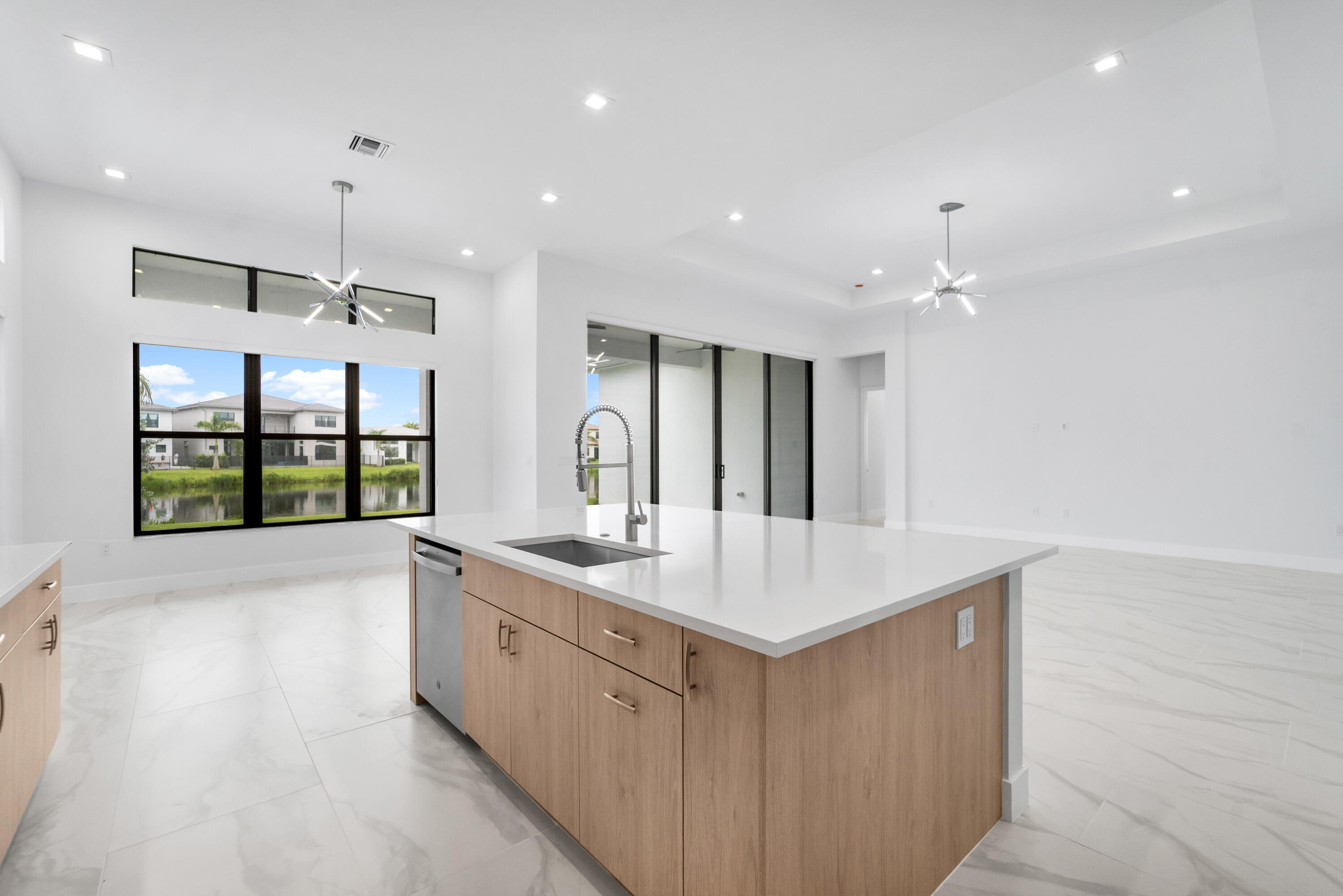 20262 Rosewood Gdn Way Boca Raton, FL 33434 - Photo 15 of 54 A7_01353