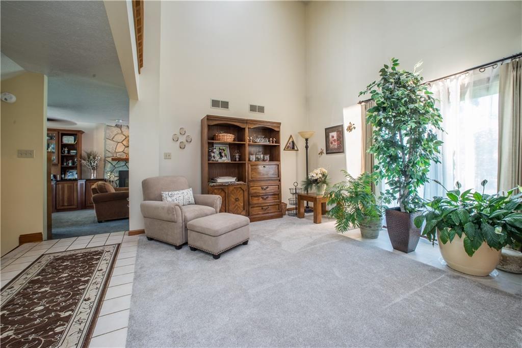 513 Soose Road Pittsburgh, PA 15209 - Photo 3 of 25 Gallery Image 3