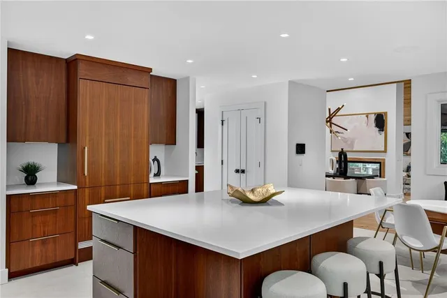 $2,850,000 | 585 Amberidge Trail Northwest, Atlanta, GA 30328