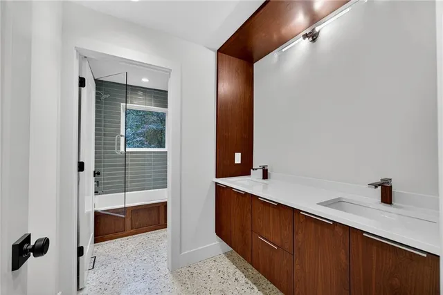 $2,850,000 | 585 Amberidge Trail Northwest, Atlanta, GA 30328