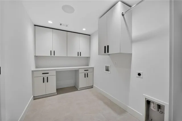 $2,850,000 | 585 Amberidge Trail Northwest, Atlanta, GA 30328