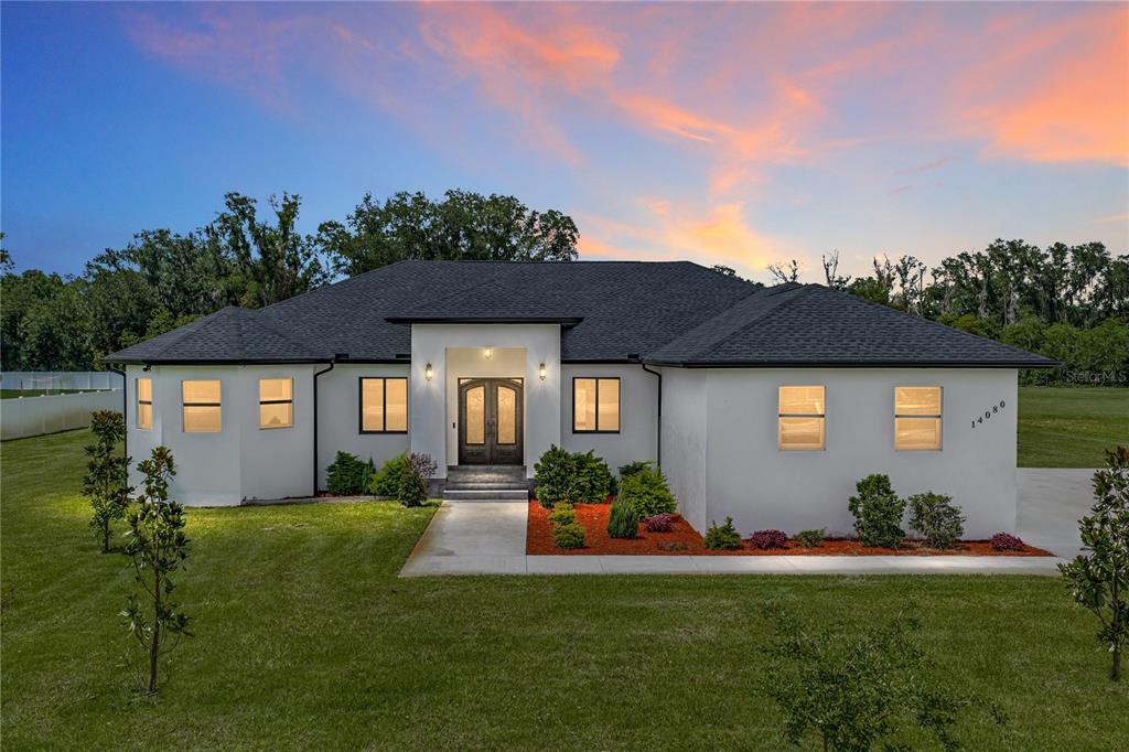 14080 Sydney Road Dover, FL 33527 - Photo 3 of 100