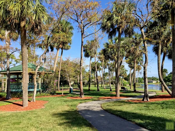 $675,000 | 661 Northwest 42nd Avenue, Coconut Creek, FL 33066
