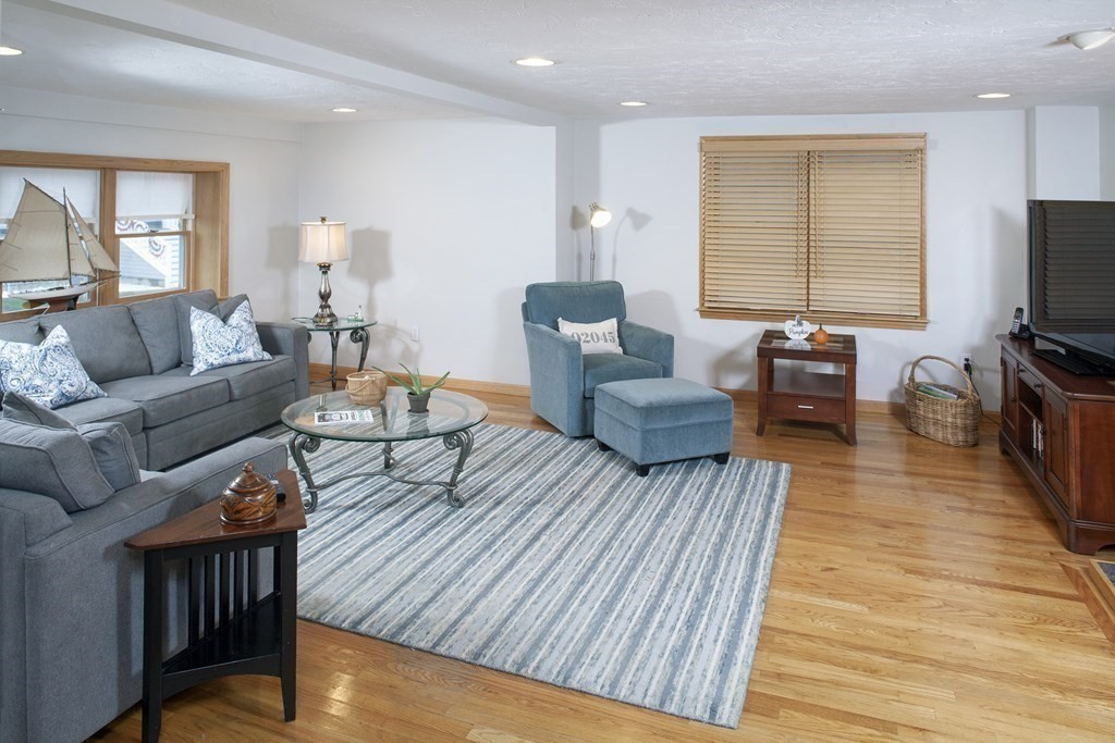 12 Atherton Road Hull, MA 02045 - Photo 6 of 17 Gallery Image 6
