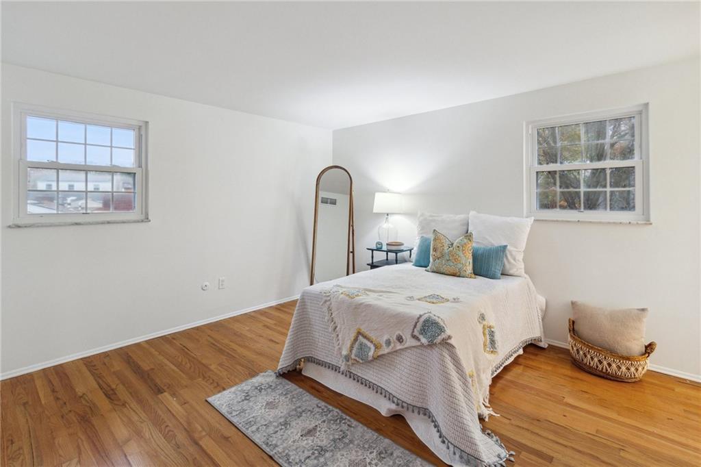 226 Wyngate Road Coraopolis, PA 15108 - Photo 17 of 32 Gallery Image 17