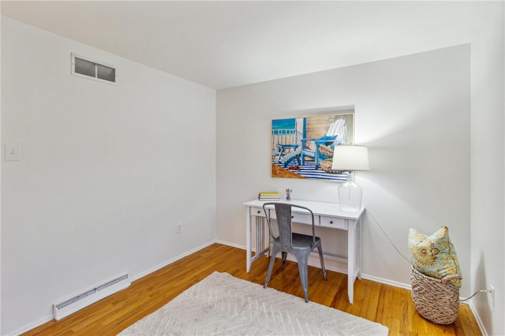226 Wyngate Road Coraopolis, PA 15108 - Photo 21 of 32 Gallery Image 21