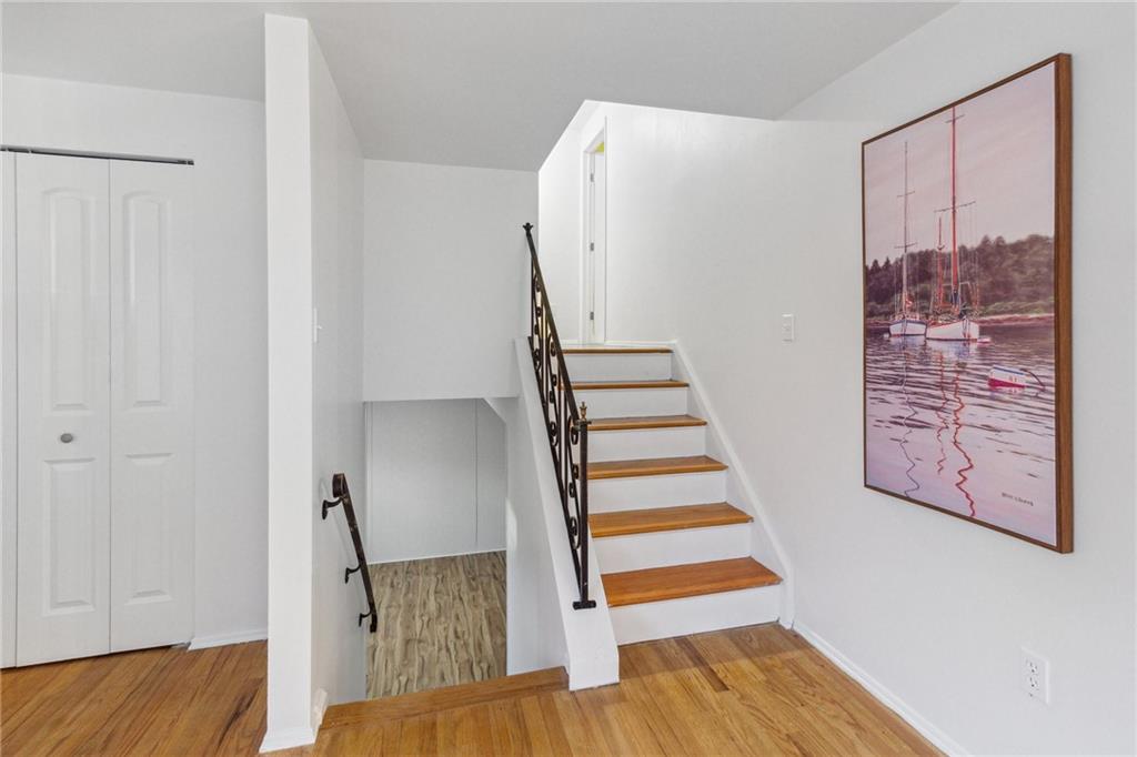 226 Wyngate Road Coraopolis, PA 15108 - Photo 10 of 32 Gallery Image 10