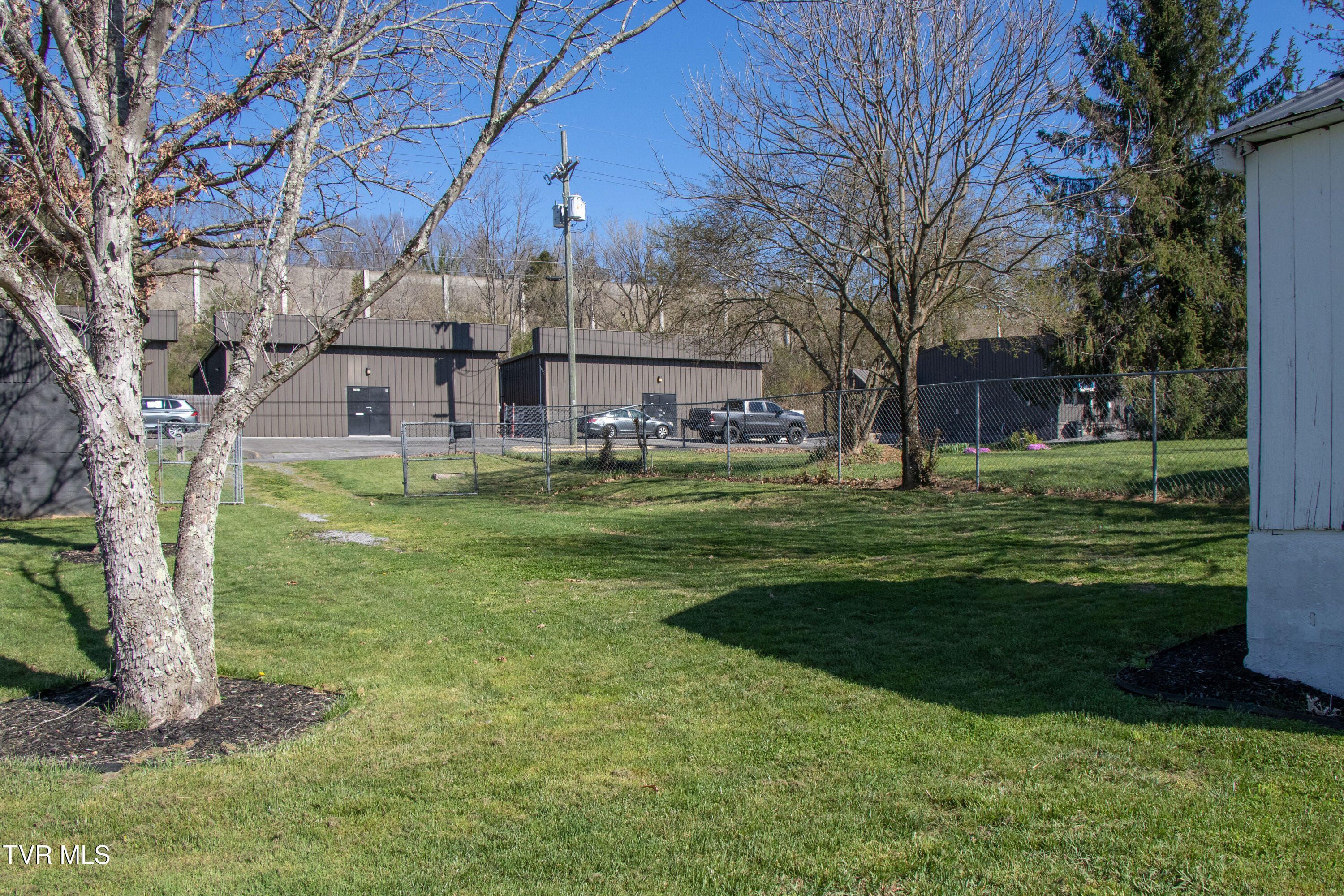 1826 Pittstown Road Bristol, VA 24201 - Photo 12 of 41 Back view from house