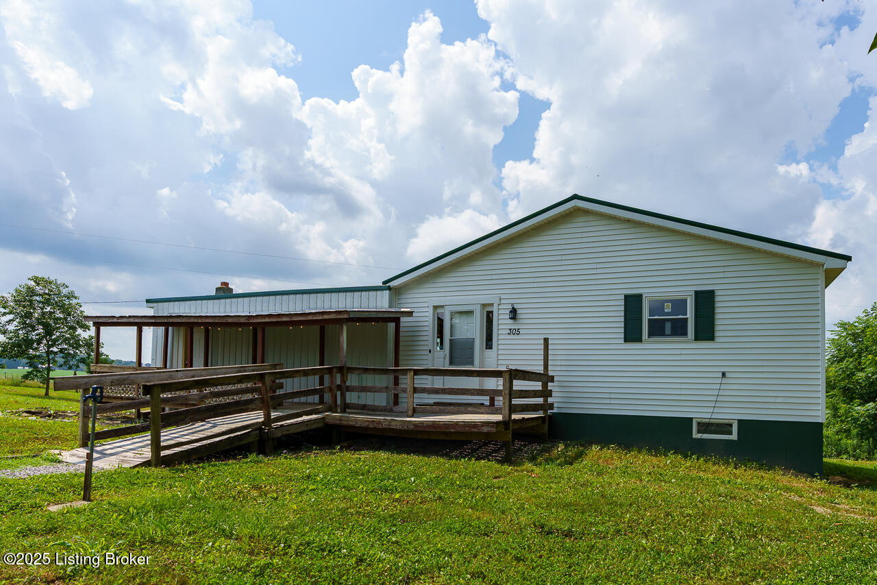 305 Curry Road Summersville, KY 42782 - Photo 2 of 23 DSC08705