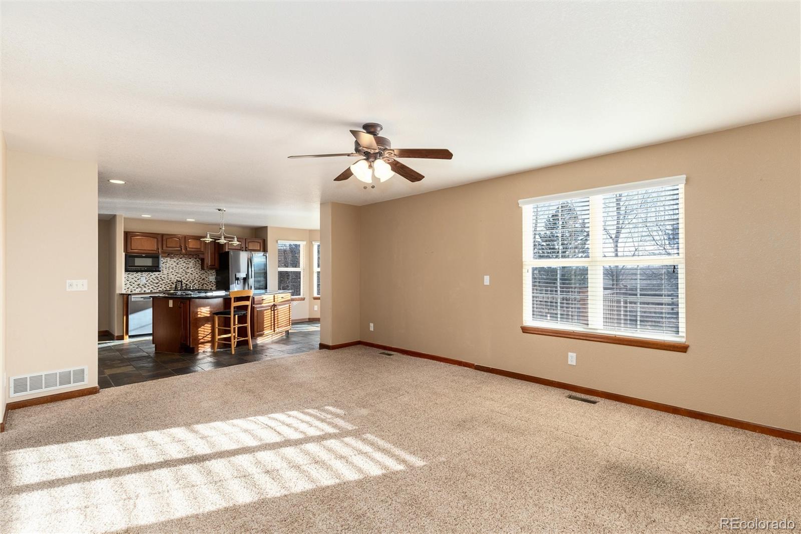 1120 Antelope Drive West Bennett, CO 80102 - Photo 12 of 50