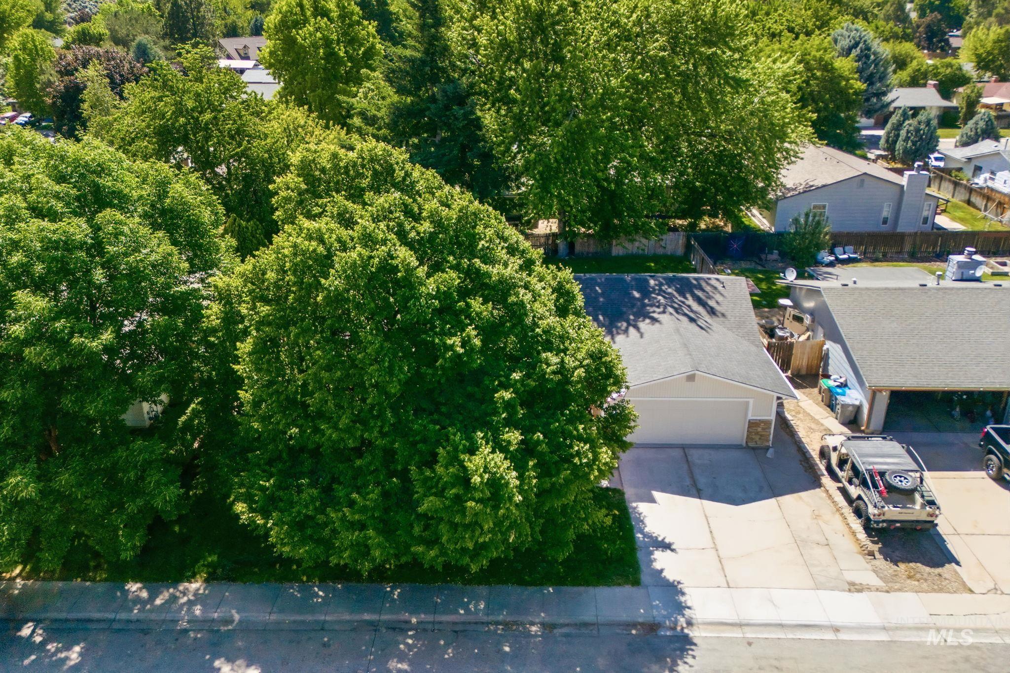 3911 South Constitution Way Boise, ID 83706 - Photo 7 of 50