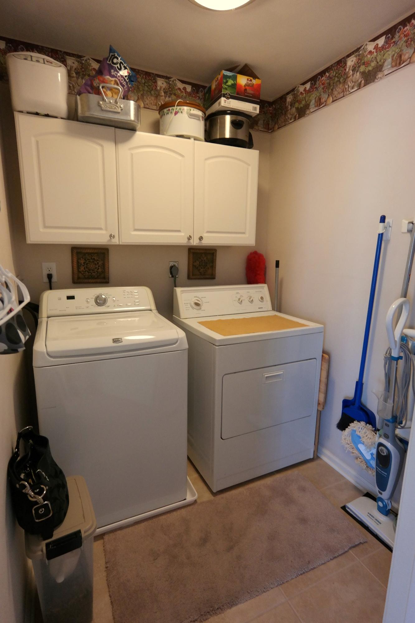 230 Eagle Ridge Roanoke, VA 24012 - Photo 16 of 35 Laundry