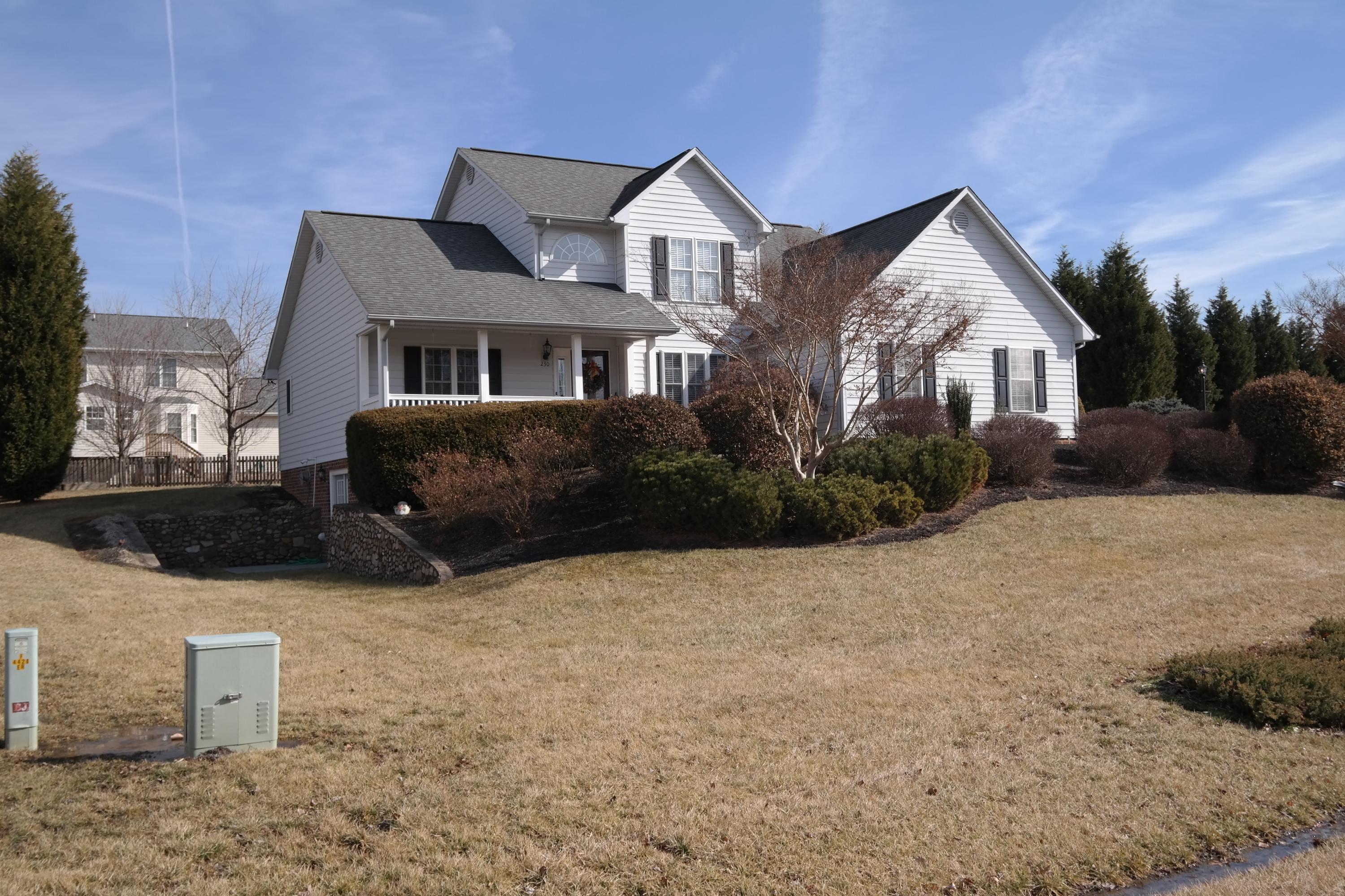 230 Eagle Ridge Roanoke, VA 24012 - Photo 30 of 35 Front Photo