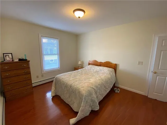 $2,000 | 28 Chester Avenue, Unit 2, Westerly, RI 02891