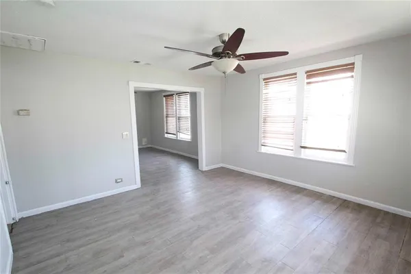 $1,550 | 923 South Wine Street, Gainesville, TX 76240