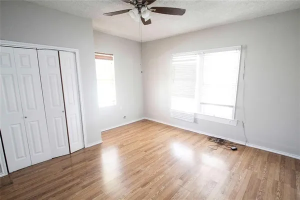 $1,550 | 923 South Wine Street, Gainesville, TX 76240