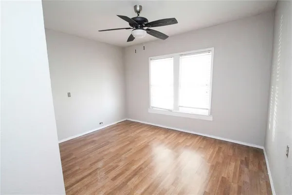 $1,550 | 923 South Wine Street, Gainesville, TX 76240