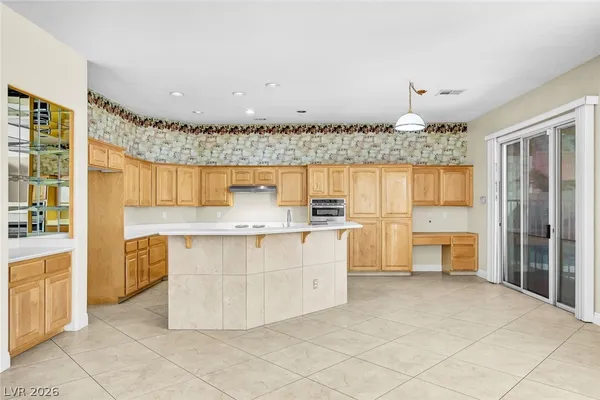 $3,300 | 6559 Thundercloud Court, Las Vegas, NV 89110