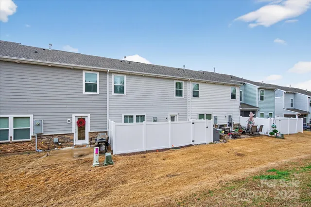 $400,000 | 7481 Hartsfield Drive, Lancaster, SC 29720