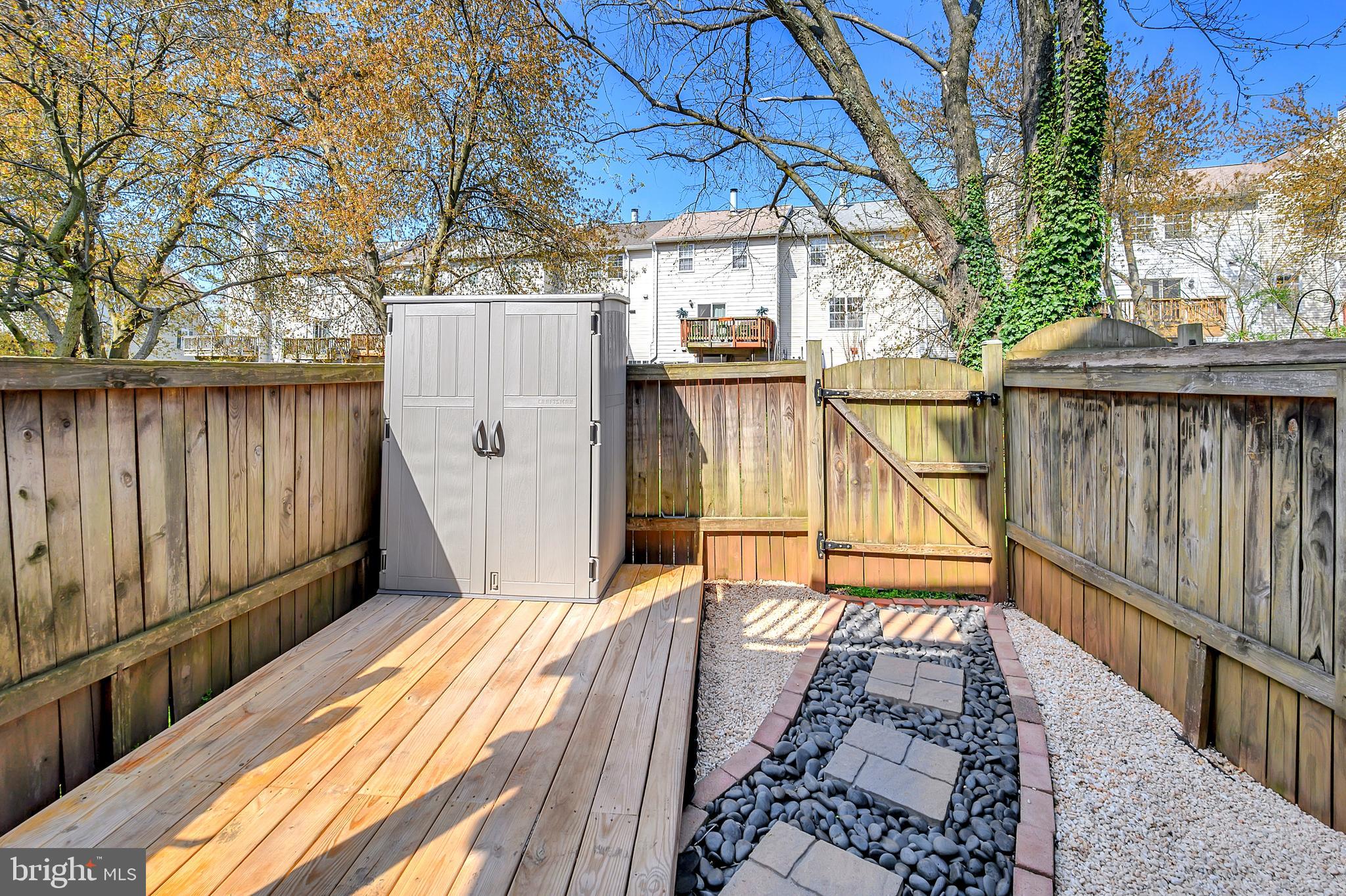 4032 Spring Run Court, Unit 6A Chantilly, VA 20151 - Photo 31 of 33 Gallery Image 31