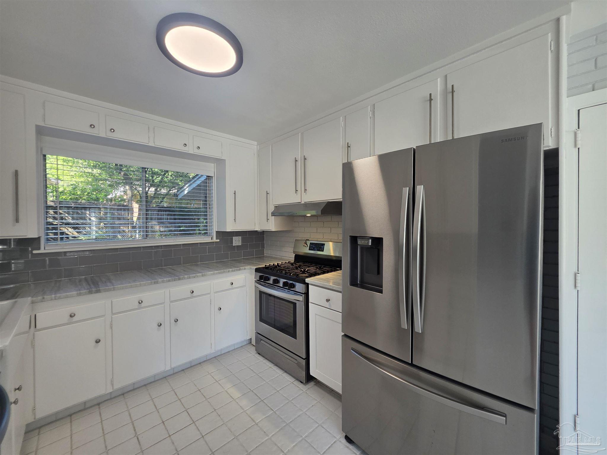 243 Euclid Road Pensacola, FL 32503 - Photo 9 of 35 Gallery Image 9