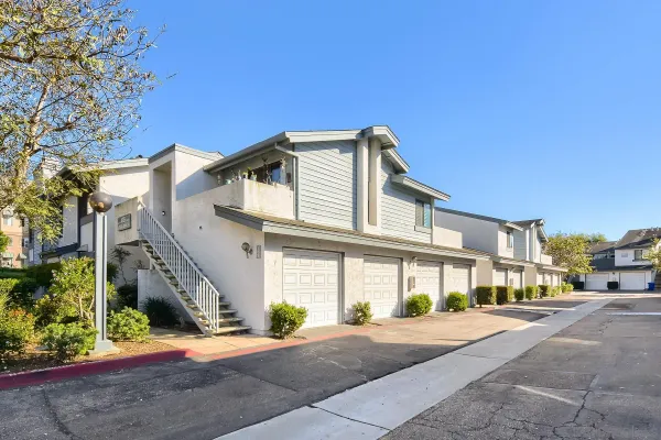 $525,000 | 4085 Crystal Dawn Lane, Unit 104, San Diego, CA 92122