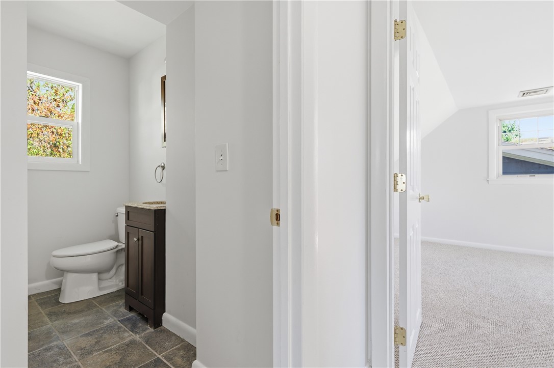 244 Williams Street Cumberland, RI 02864 - Photo 16 of 33