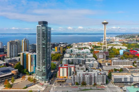 $475,000 | 2510 6th Avenue, Unit 1606, Seattle, WA 98121