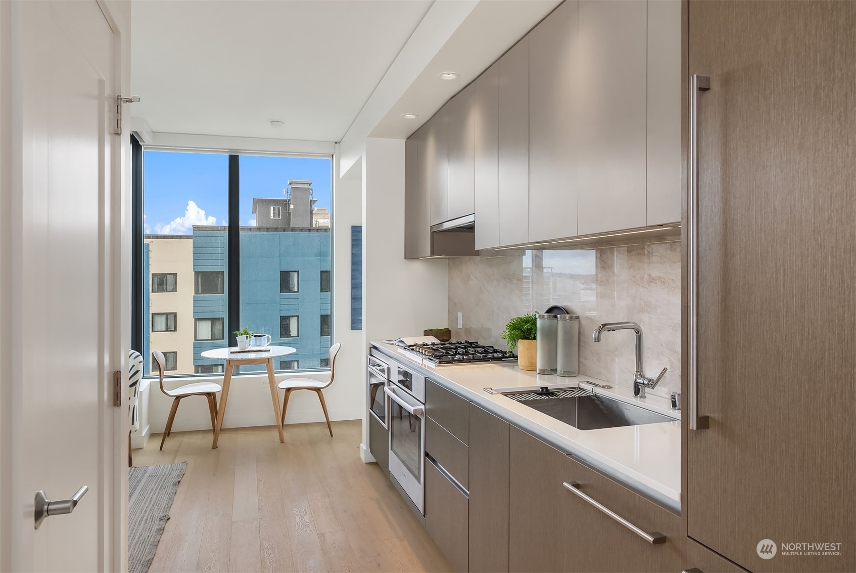 2510 6th Avenue, Unit 1606 Seattle, WA 98121 - Photo 5 of 40